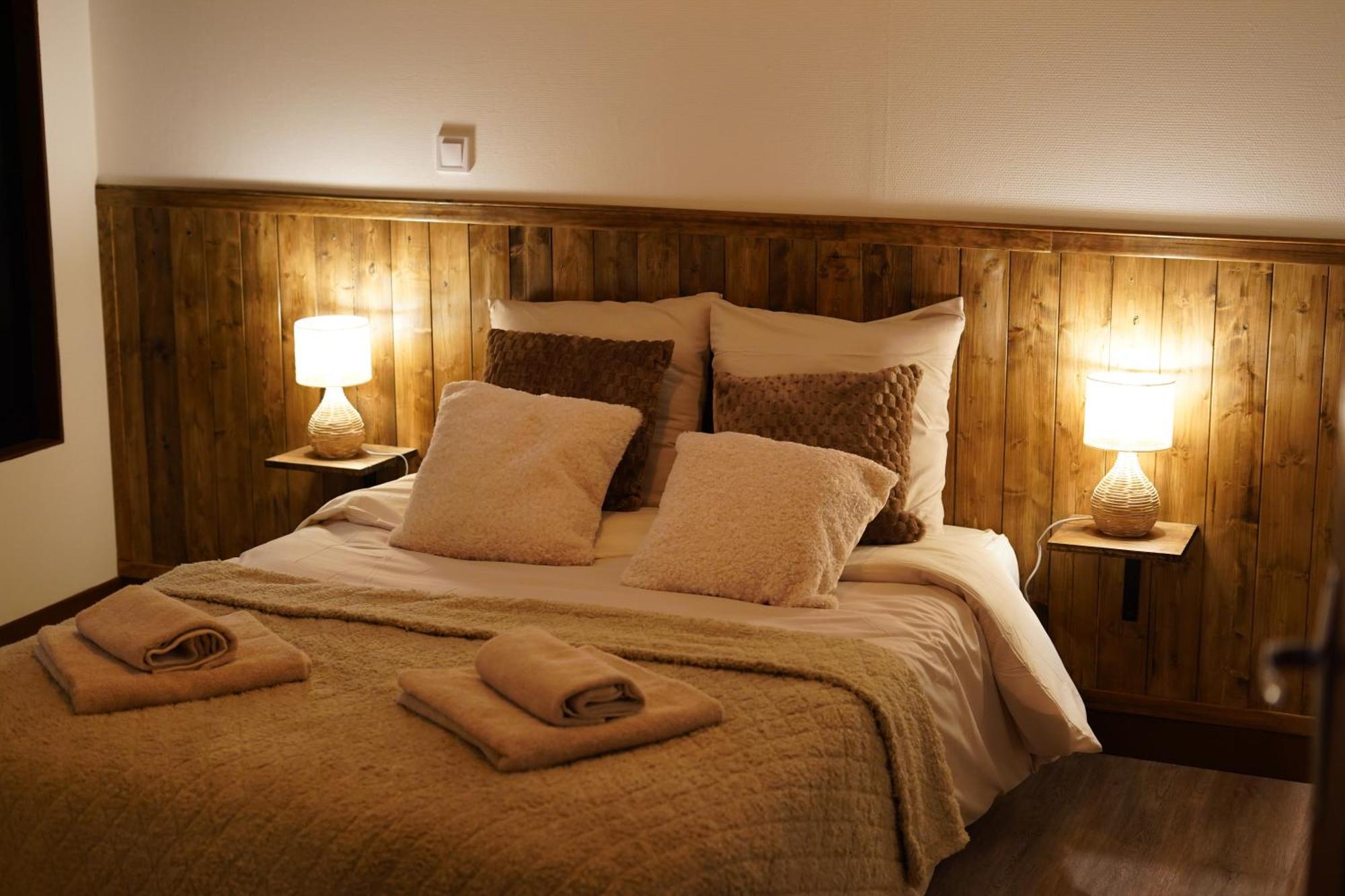 Appartement Cime - Confort & Charme แซ็ง-โกแด็งส์ ภายนอก รูปภาพ